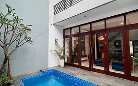 Cottonwood 4Br Villa Sutami With Pool Netflix Bbq